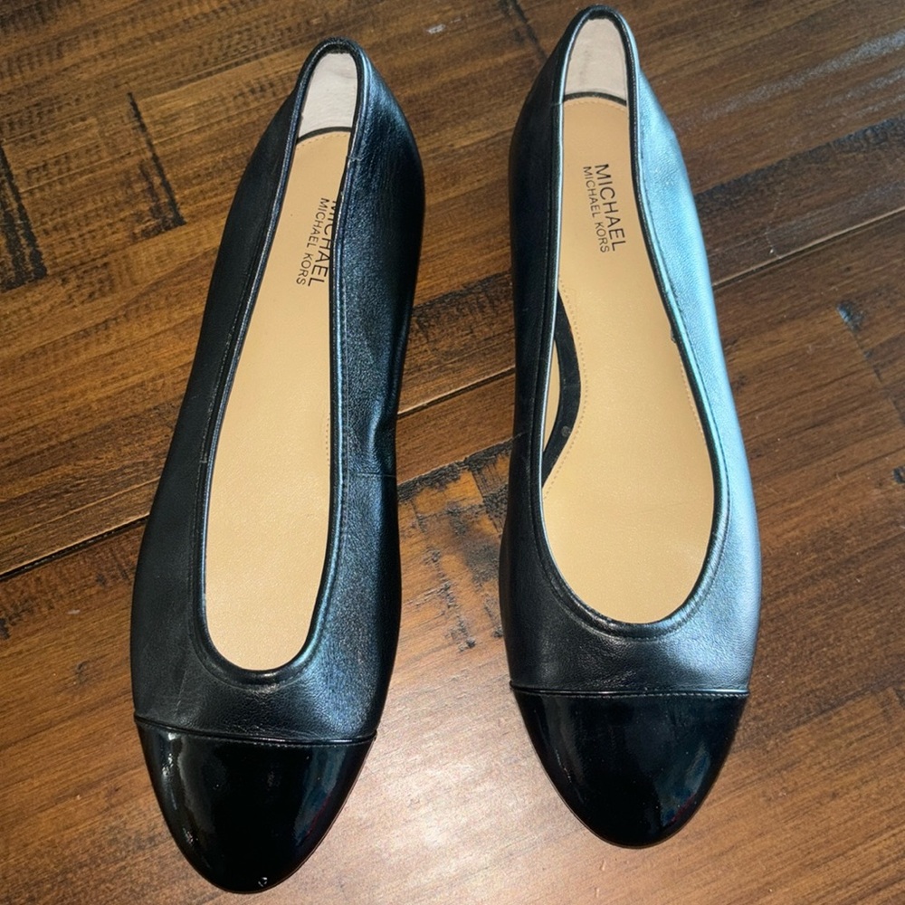 Michael Michael Kors Black Flats